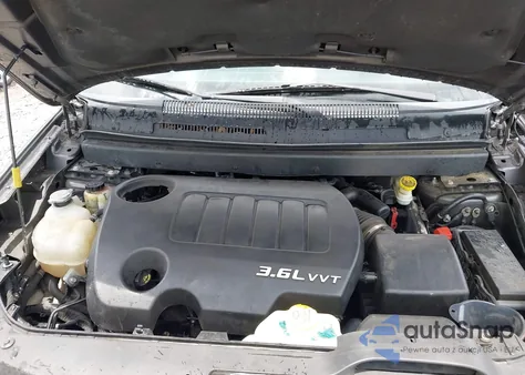 2015 Dodge Journey R/T z USA, uszkodzony, nr VIN 3C4PDCEG7FT713676